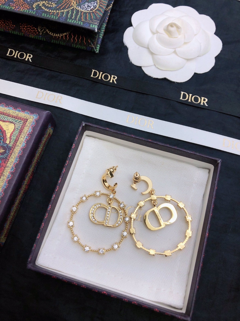 chr1st1an D10r earrings